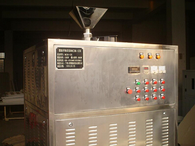 微波萃取設(shè)備制藥食品不容錯過